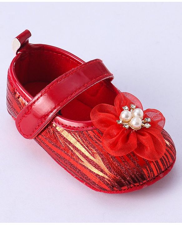 Cute Walk by Babyhug Booties Floral Applique - Red