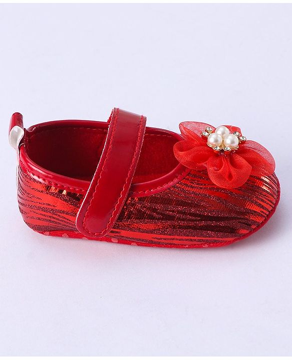 Cute Walk by Babyhug Booties Floral Applique - Red