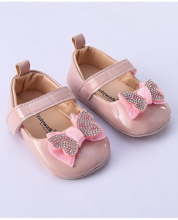 Cute Walk by Babyhug Velcro Closure Booties Bow Applique - Pink