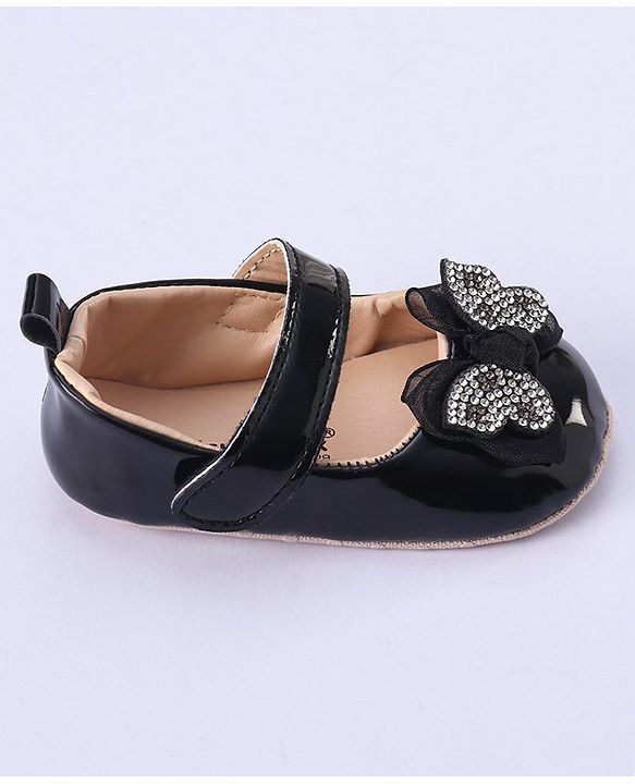 Cute Walk by Babyhug Velcro Closure Booties Bow Applique - Black