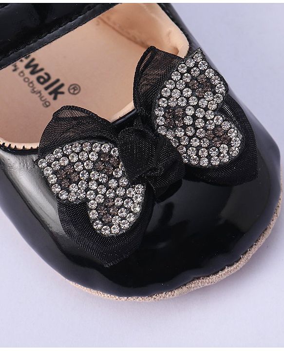 Cute Walk by Babyhug Velcro Closure Booties Bow Applique - Pink