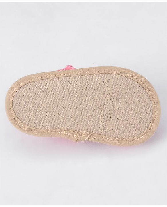 Cute Walk by Babyhug Velcro Closure Booties - Pink