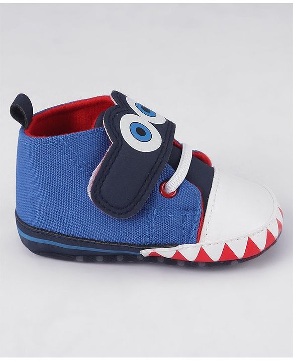 Cute Walk by Babyhug Velcro Closure Booties - Blue