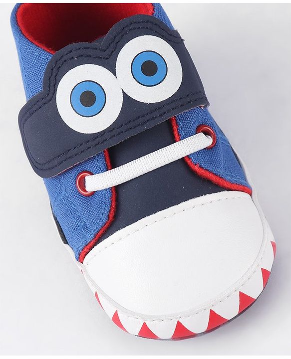 Cute Walk by Babyhug Velcro Closure Booties - Blue