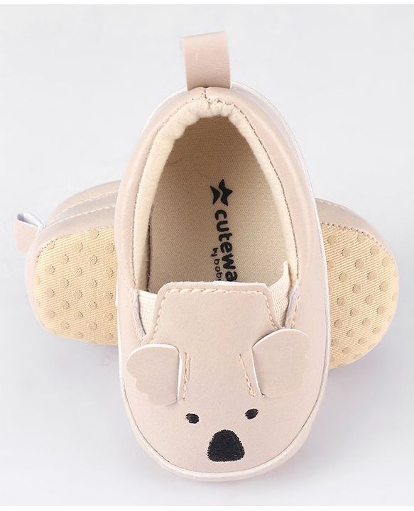 Cute Walk by Babyhug Slip On Booties - Cream