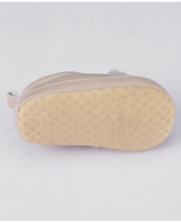 Cute Walk by Babyhug Slip On Booties - Cream