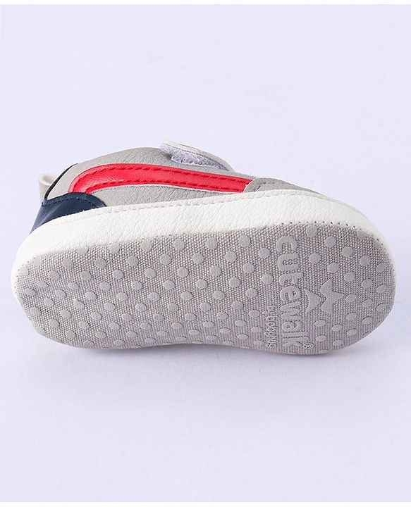 Cute Walk by Babyhug Velcro Closure Booties - Grey