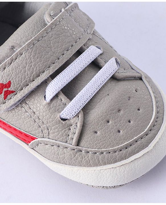 Cute Walk by Babyhug Velcro Closure Booties - Grey