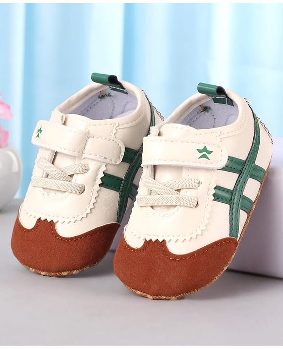 Cute Walk by Babyhug Velcro Closure Booties - Red