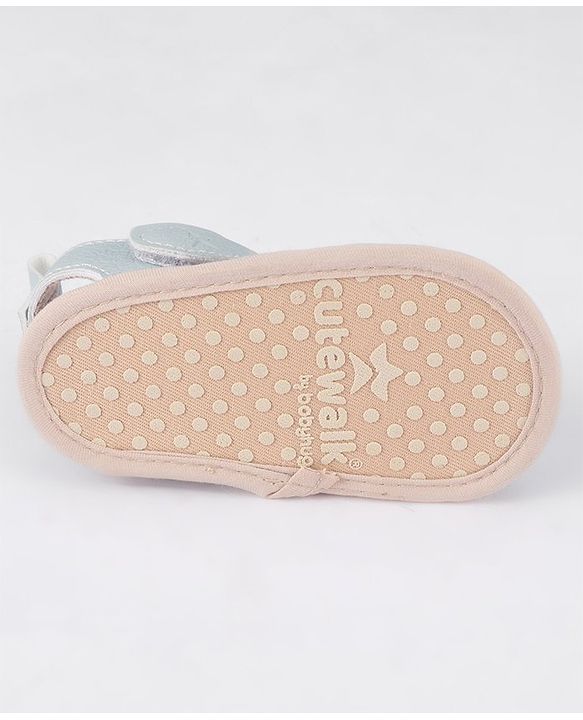 Cute Walk by Babyhug Velcro Closure Booties - Blue
