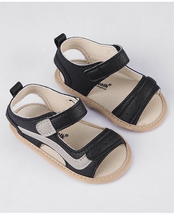 Cute Walk by Babyhug Velcro Closure Booties - Black