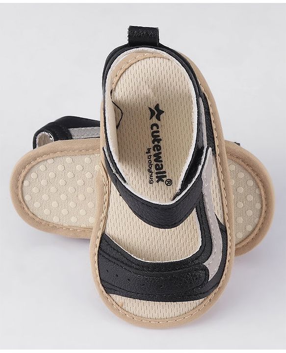 Cute Walk by Babyhug Velcro Closure Booties - Black