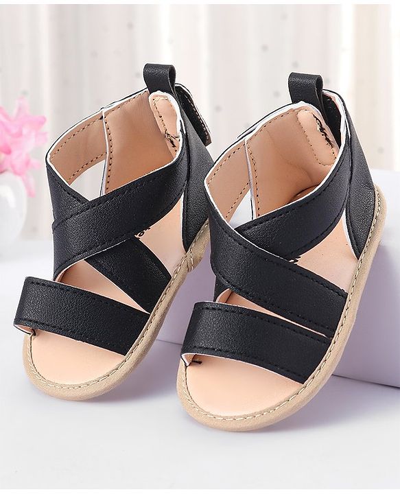 Cute Walk by Babyhug Velcro Closure Booties - Black