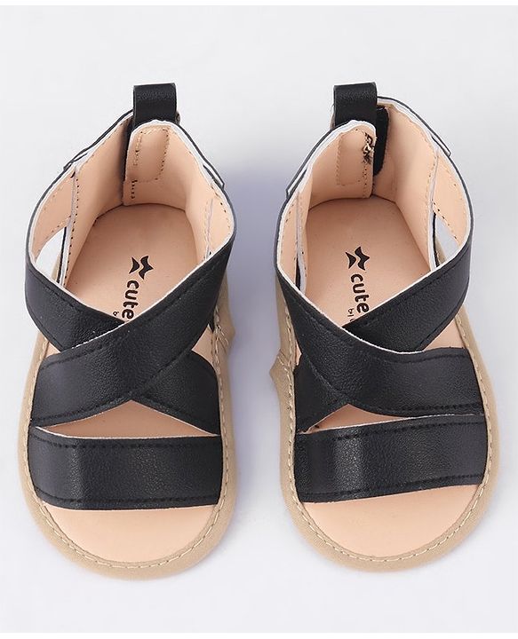 Cute Walk by Babyhug Velcro Closure Booties - Black