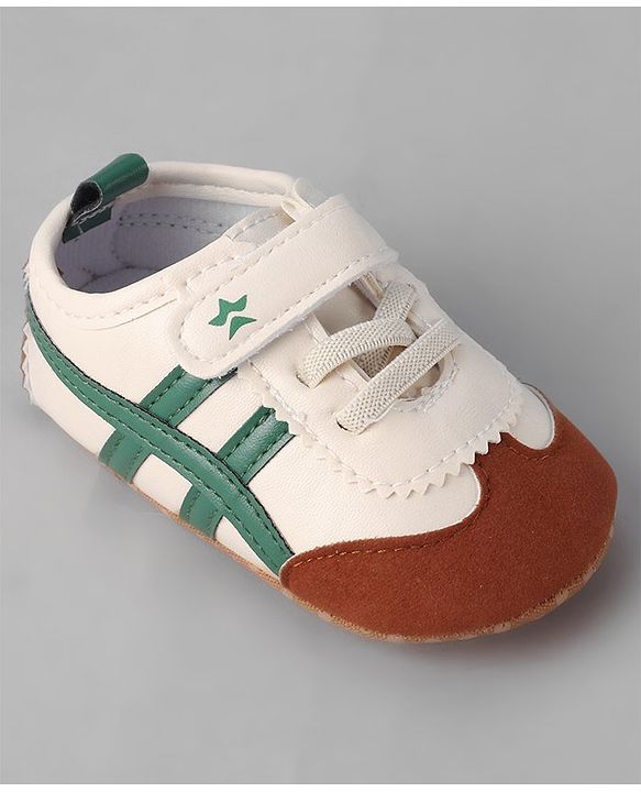 Cute Walk by Babyhug Velcro Closure Booties - White & Brown