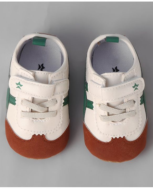 Cute Walk by Babyhug Velcro Closure Booties - White & Brown