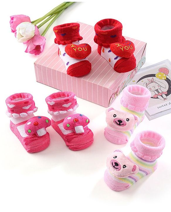 Cute Walk by Babyhug Ankle Length Socks with Bear Applique & Heart Design Pack of 3 - Red & Pink