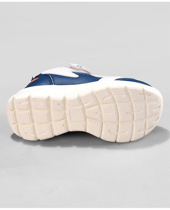 Cute Walk by Babyhug Sneakers  with Velcro Closure - White