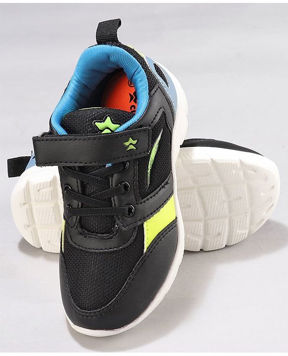 Cute Walk by Babyhug Sneakers with Velcro Closure - Black & Blue