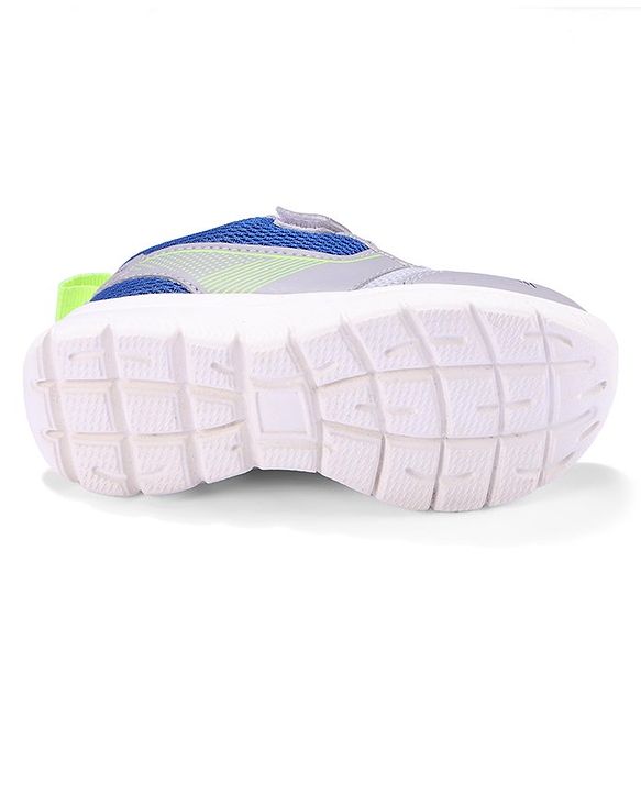 Cute Walk by Babyhug Sneakers Shoes with Velcro Closure & Star Print - Grey