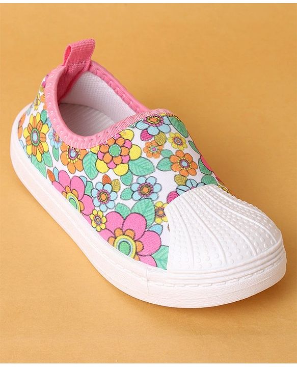 Cute Walk by Babyhug Casual Slip On Shoes Floral Print - Pink