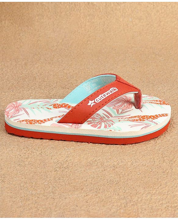 Cute Walk by Babyhug Slip On Flip Flops with Giraffe Print - Orange