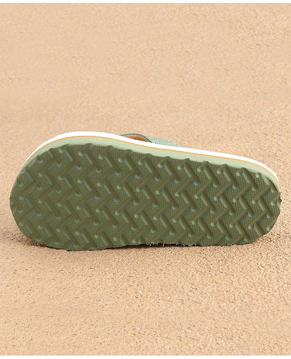 Cute Walk by Babyhug Slip On Flip Flops with Frog Print - Green
