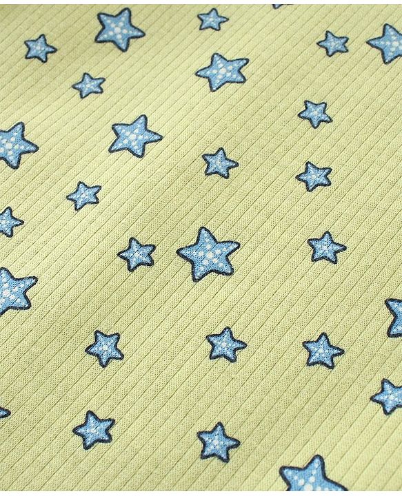 Babyhug Full Sleeve & Sleeveless Thermal Vests & Pant Set With Star Print - Green