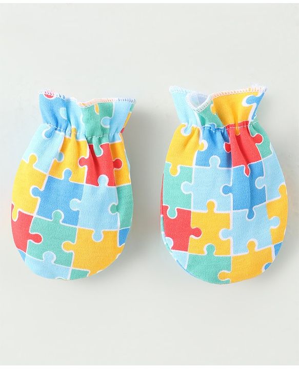 Babyhug 100% Cotton Cap Mittens & Booties Set Puzzle Print - Multicolour
