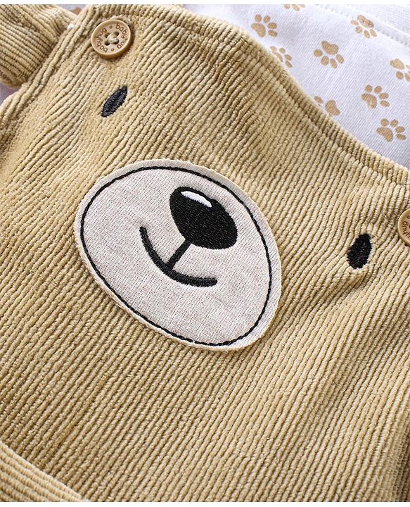 Babyhug Single Jersey Knit Dungaree With Full Sleeves T-Shirt Paw Print & Applique - White & Beige
