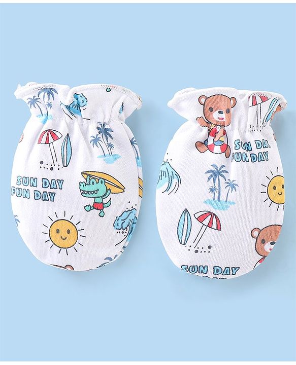 Babyhug 100% Cotton Cap Mittens & Booties with Beach Theme -White