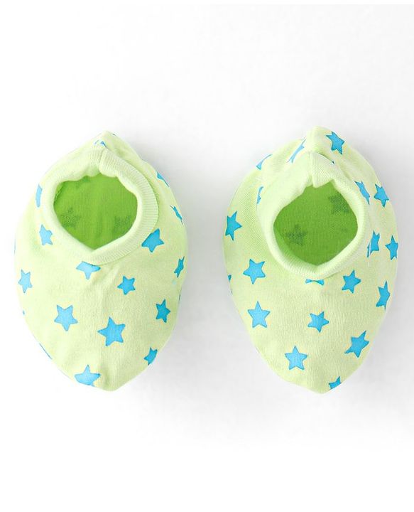 Babyhug 100% Cotton Knit Mittens & Booties Set with Star Print - Green