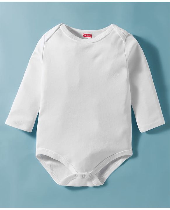 Babyhug 100% Cotton Knit Full Sleeves Onesie With  Cap Mittens & Booties Set Solid Colour - White