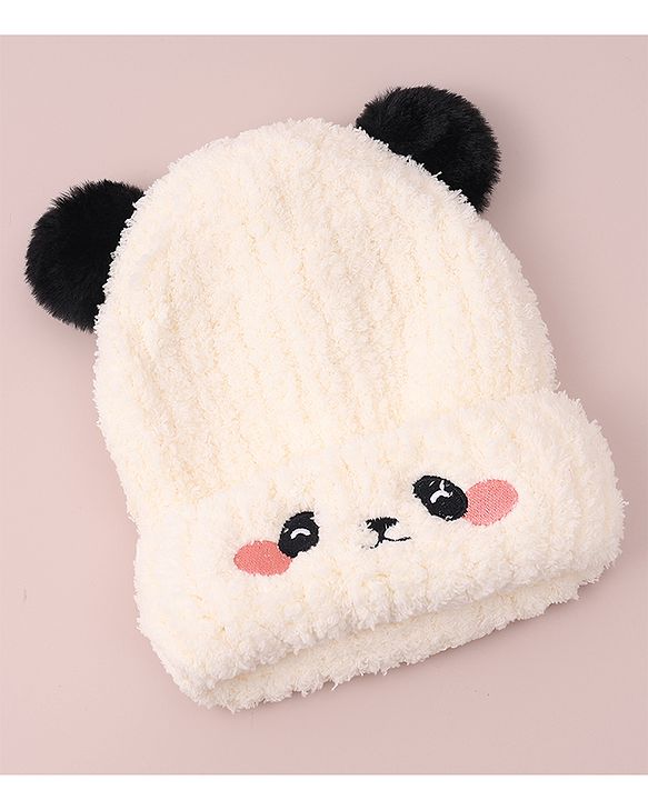 Babyhug Woolen Cap with Applique - White