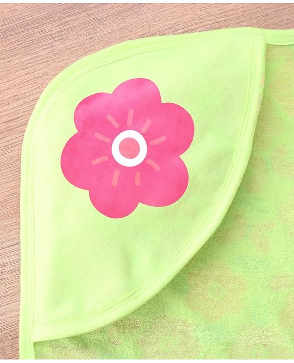 Babyhug Terry Knit Hooded Bath Towel With Floral Print L 76 x B 76 cm - Green