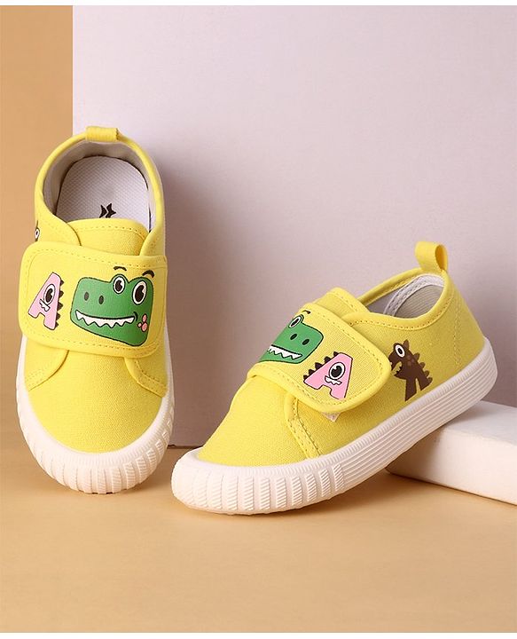 Cute Walk by Babyhug Casual Shoes with Velcro Closure Animal Print - Yellow