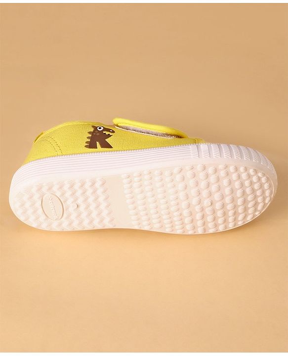 Cute Walk by Babyhug Casual Shoes with Velcro Closure Animal Print - Yellow