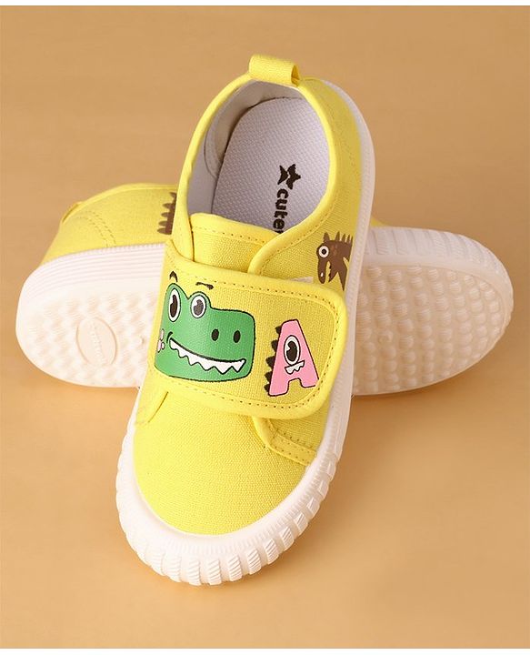 Cute Walk by Babyhug Casual Shoes with Velcro Closure Animal Print - Yellow