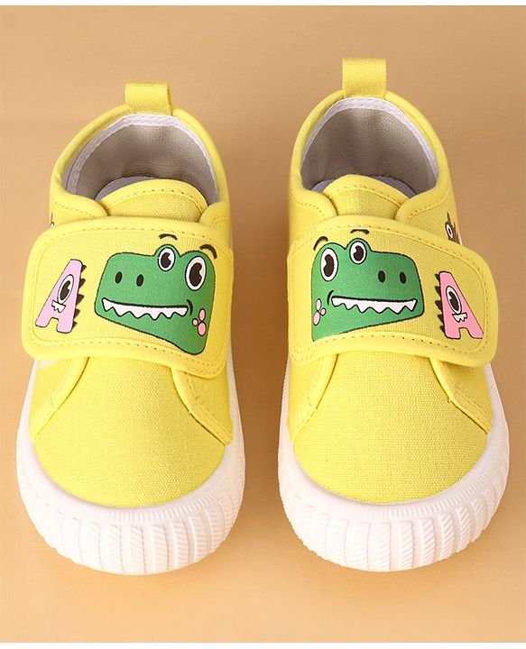 Cute Walk by Babyhug Casual Shoes with Velcro Closure Animal Print - Yellow