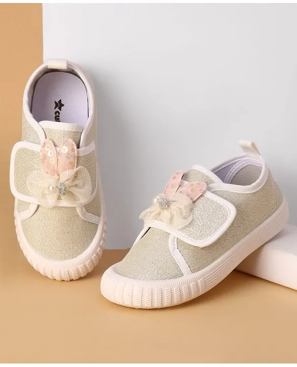 Buy Cute Walk by Babyhug Casual Shoes with Velcro Closure Bow Applique White for Girls 9 12 Months Online Shop at FirstCry 17827940