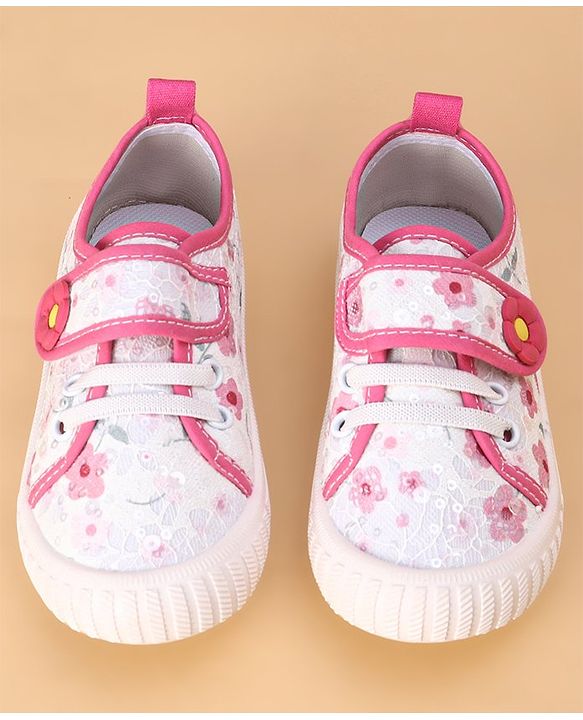 Cute Walk by Babyhug Casual Shoes with Velcro Closure & Floral Print & Applique - Fuchsia