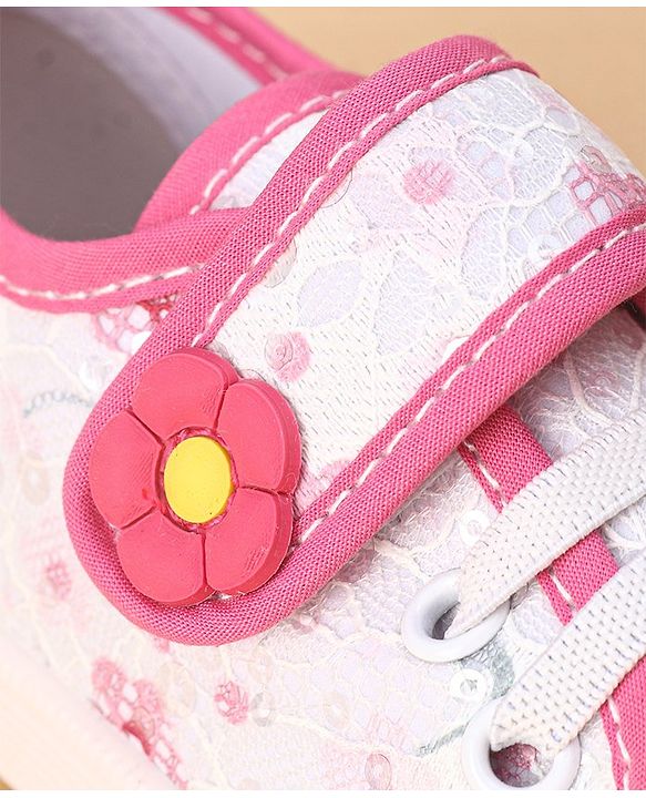 Cute Walk by Babyhug Casual Shoes with Velcro Closure & Floral Print & Applique - Fuchsia