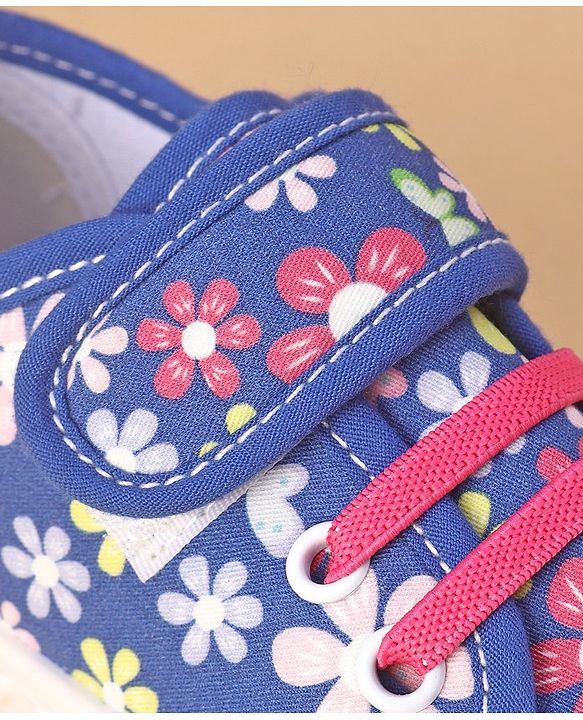 Cute Walk by Babyhug Velcro Closure Casual Shoes with Floral Print - Blue