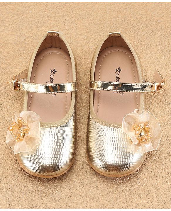 Cute Walk By Babyhug Ballerinas With Buckle Closure & Floral Applique - Golden
