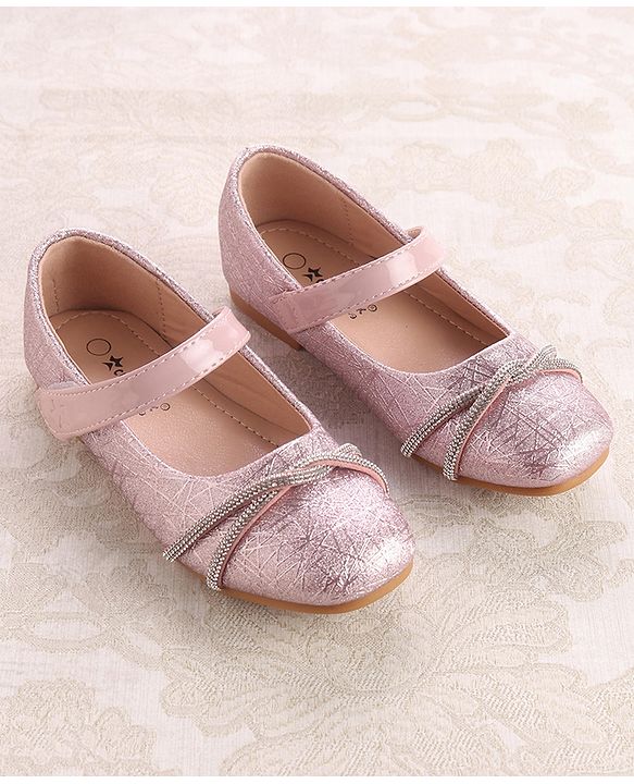 Cute Walk by Babyhug Ballerinas With Velcro Closure & Bow Applique - Pink