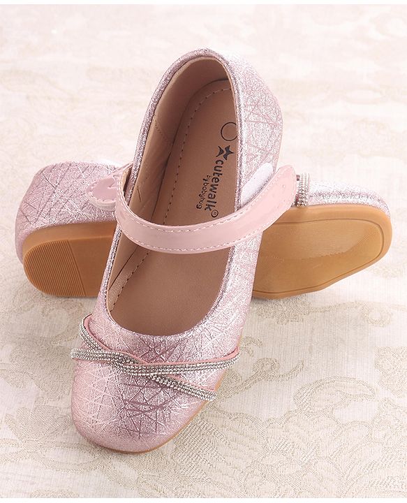 Cute Walk by Babyhug Ballerinas With Velcro Closure & Bow Applique - Pink