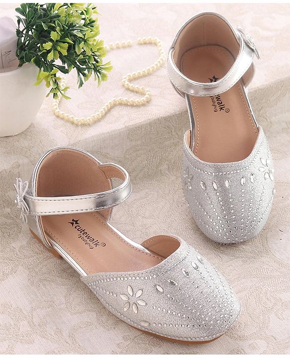 Cute Walk by Babyhug Ballerinas with Velcro Closure - Bow Applique - Golden