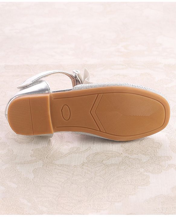 Cute Walk by Babyhug Ballerinas With Velcro Closure & Knot Applique - Silver