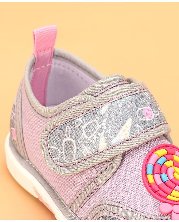 Cute Walk by Babyhug Velcro Closure & Candy Applique Casual Shoes - Grey
