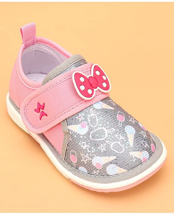 Cute Walk by Babyhug Velcro Closure & Bow Applique Casual Shoes - Pink
